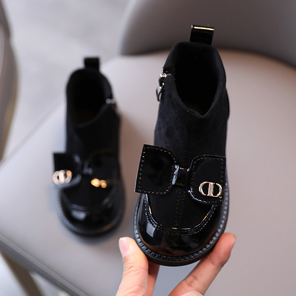 Νέο μοντέλο παιδικές μπότες  για κορίτσια με κορδέλα