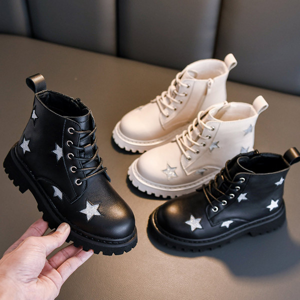 Μοντέρνες παιδικές μπότες για κορίτσια από οικολογικό δέρμα με κορδόνια