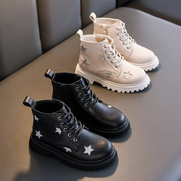 Μοντέρνες παιδικές μπότες για κορίτσια από οικολογικό δέρμα με κορδόνια