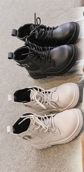 Παιδικές έκο δερμάτινες μπότες για κορίτσια - τρία μοντέλα