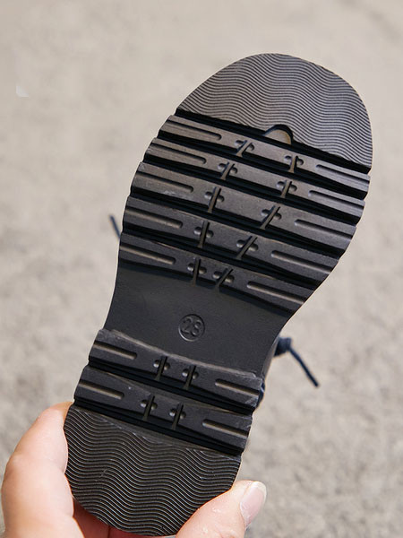 Παιδικές έκο δερμάτινες μπότες για κορίτσια - τρία μοντέλα