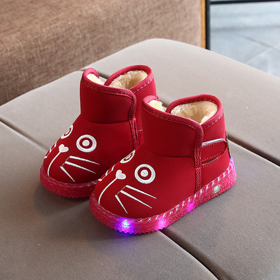 Μοντέρνες παιδικές μπότες με φωτεινή σόλα και κέντημα