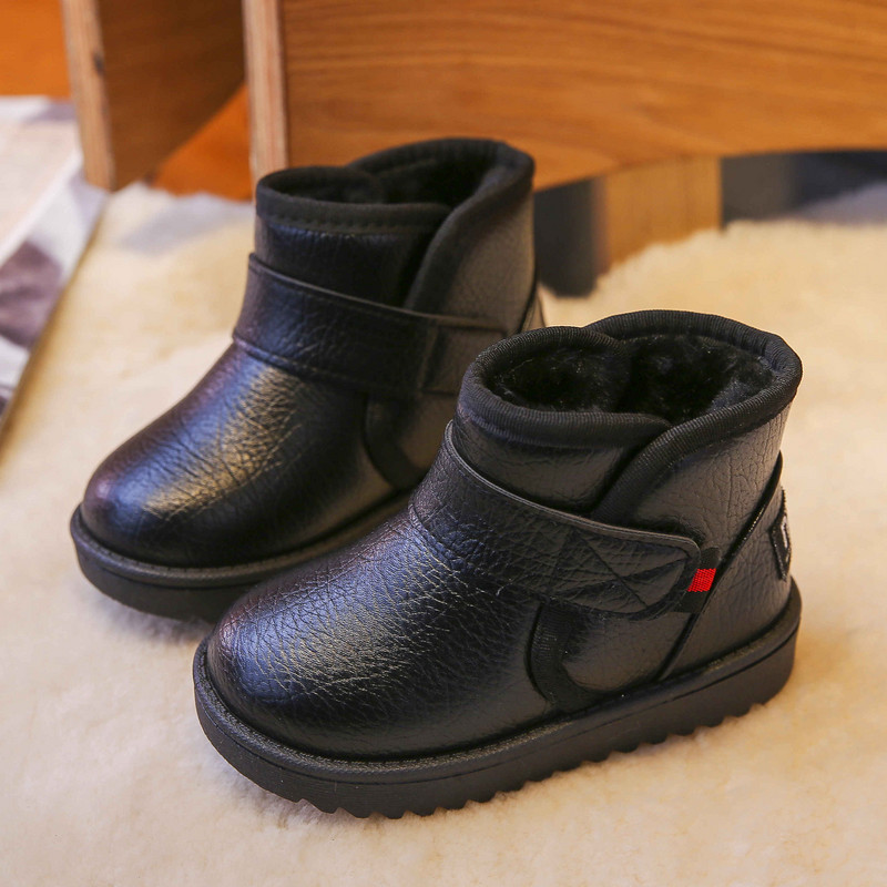 Παιδικές μπότες με επίπεδη σόλα και γούνα - διάφορα μοντέλα