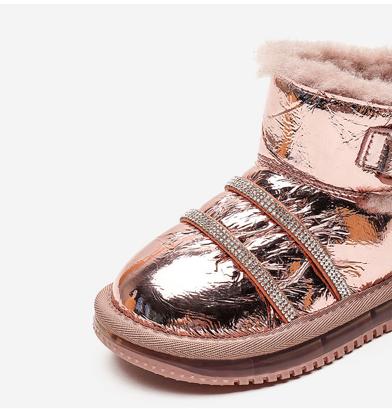 Μοντέρνες παιδικές λαμπερές μπότες με γούνα για τα κορίτσια