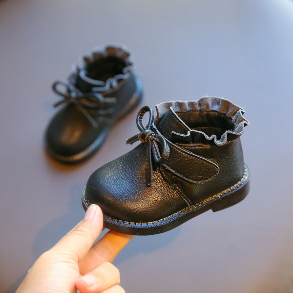 Παιδικές μπότες για κορίτσια με βολάν και κορδέλα από οικολογικό δέρμα