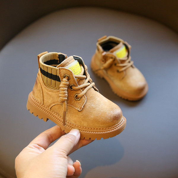 Νέο  μοντέλο παιδικές χειμερινές μπότες με κορδόνια για κορίτσια