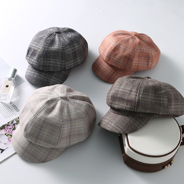 Női kockás sapka