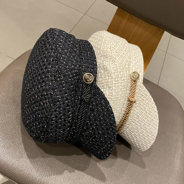 ÚJ Modell női sapka napellenzővel