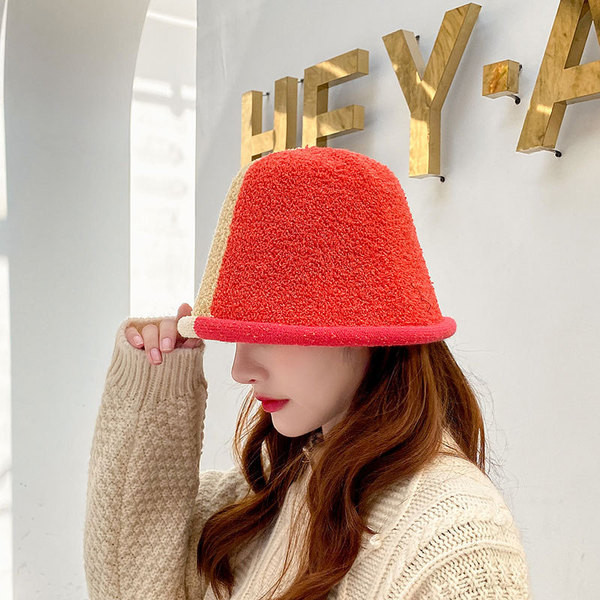 Őszi-téli kötött női sapka