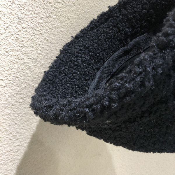 Naujo modelio įvairių spalvų moteriška kepurė