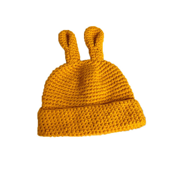 Női kötött sapka 3D elemmel