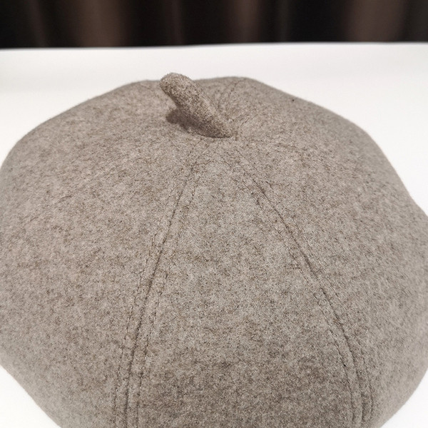 Női alkalmi barett típusú sapka négy színben