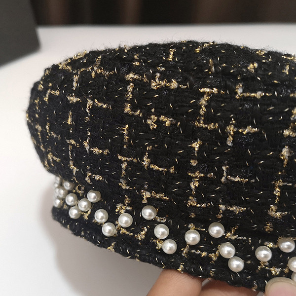 Palarie dama cu perle si decor metalic in mai multe culori