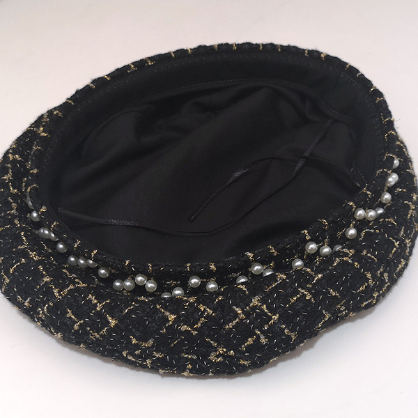 Palarie dama cu perle si decor metalic in mai multe culori