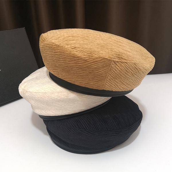 Pălărie modernă de damă potrivită pentru toamnă și iarnă