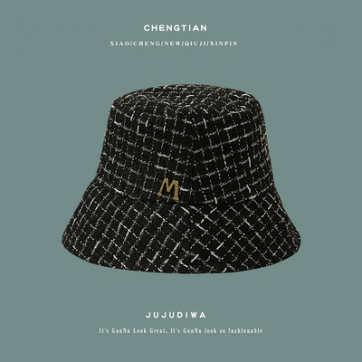 Új modell női sapka fém elemmel