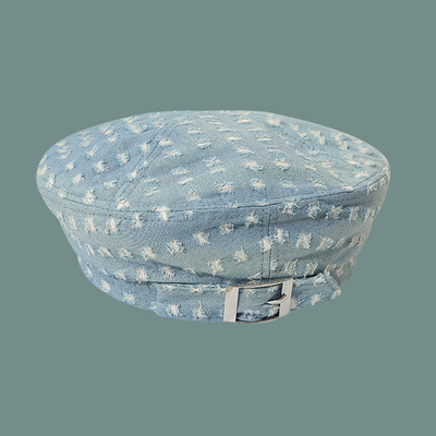 Női beret típusú sapka csattal - retro stílusú