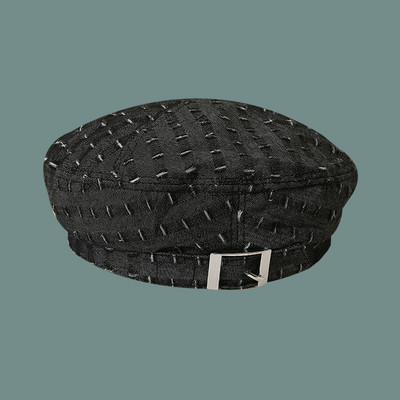 Női beret típusú sapka csattal - retro stílusú