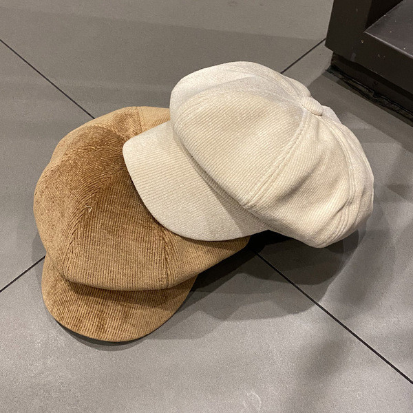 Női kordbársony sapka napellenzővel