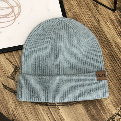 Sima modell téli női sapka