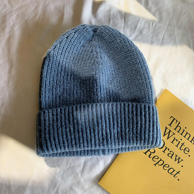 Kötött női sapka sima modell