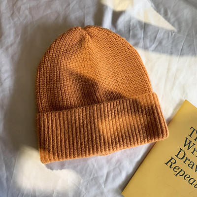 Kötött női sapka sima modell