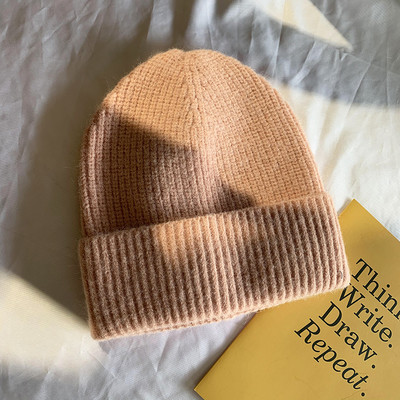 Kötött női sapka sima modell