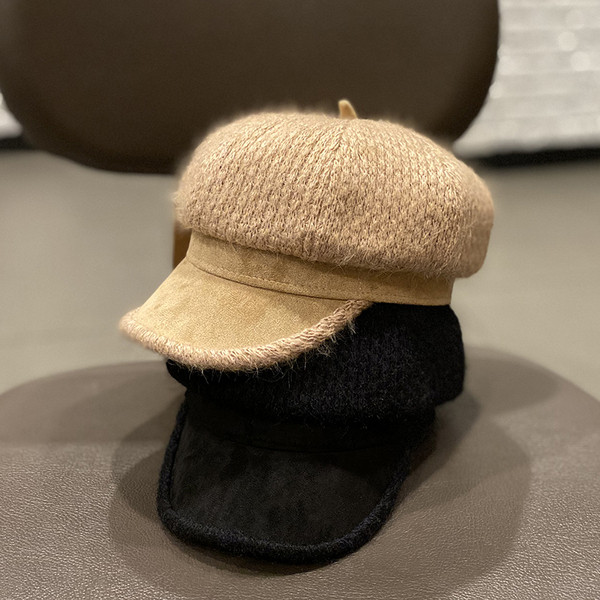 Bolyhos retro női sapka napellenzővel