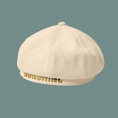 Új modell női barett típusú sapka felirattal