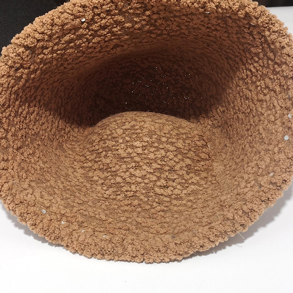 Női gyapjú sapka szegecsekkel több színben