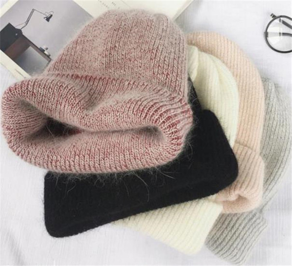 Női kötött sapka sima modell