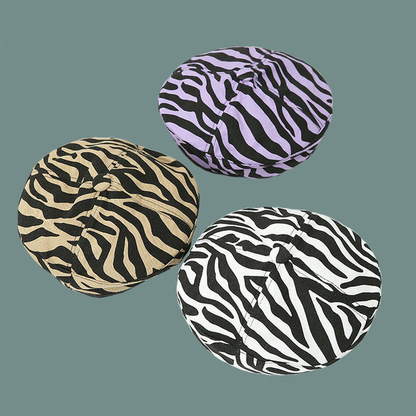 Női alkalmi sapka állatmintával