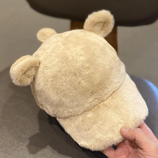 Női pehelysapka típusú sapka 3D elemmel