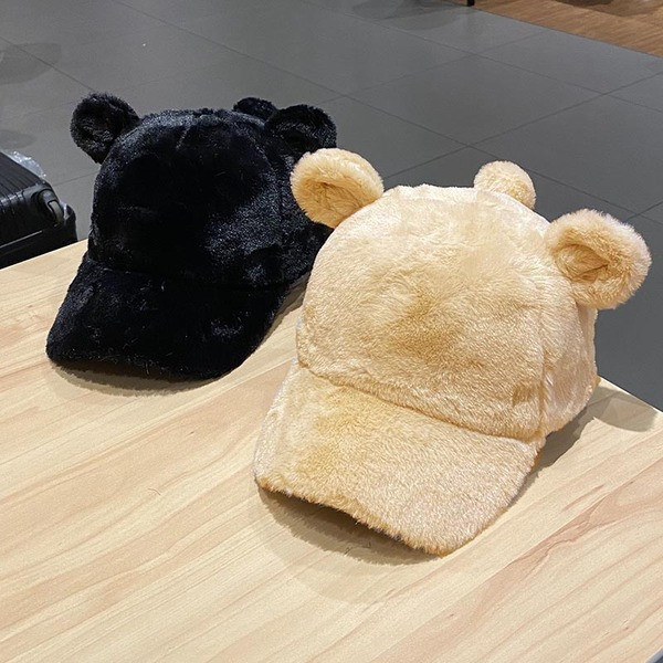 Női pehelysapka típusú sapka 3D elemmel