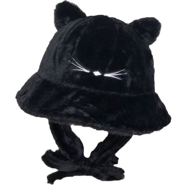 Női pehelysapka 3D elemekkel és hímzéssel