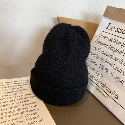 Modern női kötött sapka sima modell