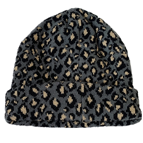 Állatmintás kötött sapka