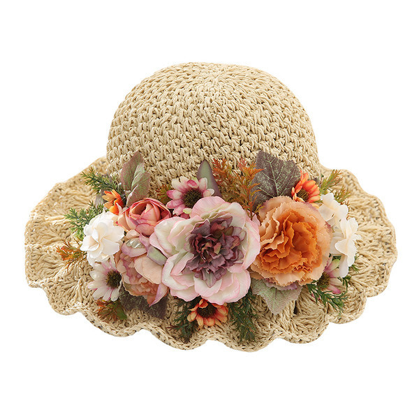 Modern női sapka 3D elemes virágokkal