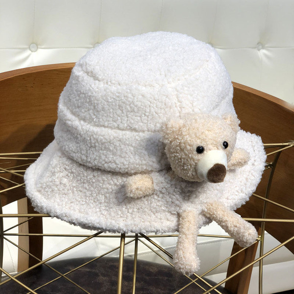 Új modell női sapka 3D díszítéssel, medve formájú