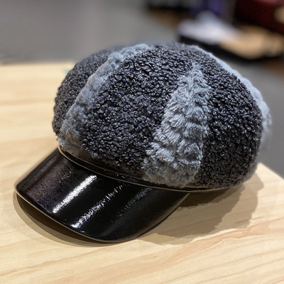 Mindennapi lefelé női kalap