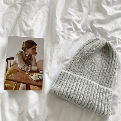 Kötött unisex sapka sima mintával