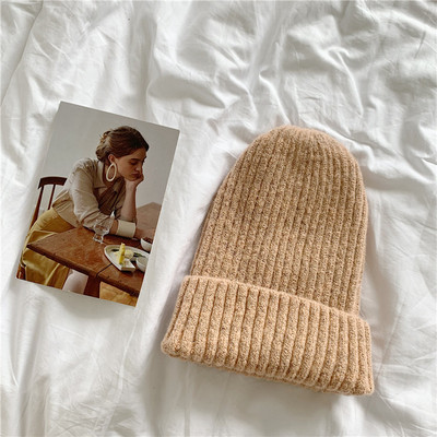 Kötött unisex sapka sima mintával