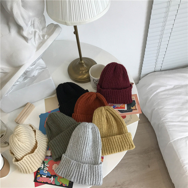 Kötött unisex sapka sima mintával