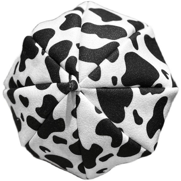 Női sapka leopárdmintás svájcisapka típussal