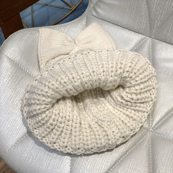 Új modell női kötött sapka szalaggal