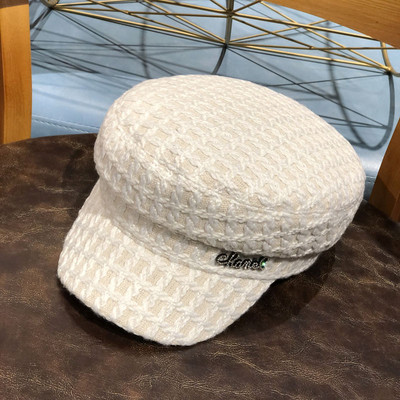 Modern női sapka típusú sapka felirattal