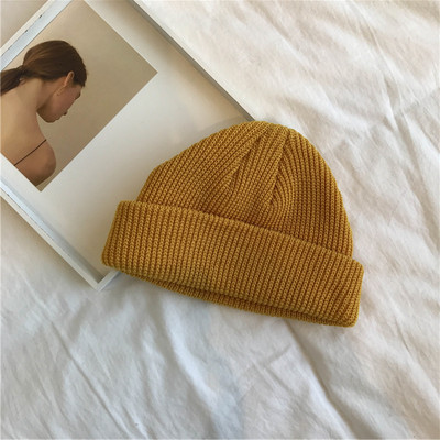 Kötött sapka sima unisex mintával