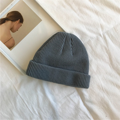 Kötött sapka sima unisex mintával