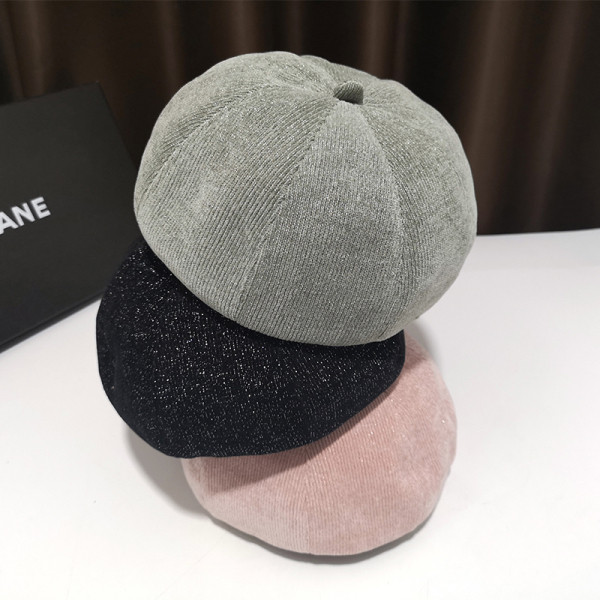 Alkalmi női sapka kordbársonyból több színben