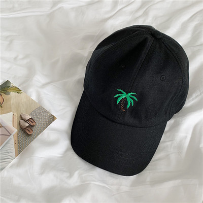 Uniszex sapka napellenzővel és hímzett felirattal